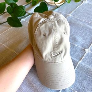 NIKE W Tan Adjustable Ball Cap; GOOD condition